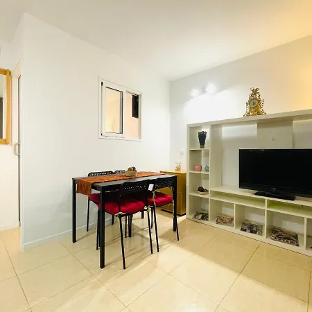Renovado En Zona Residencial A Pasos Del Mar Apartment *
